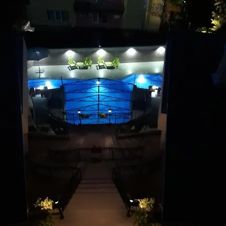 Rozali, Уютная Студия Apartament *