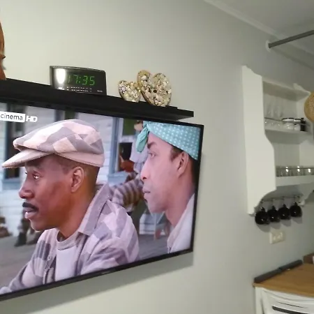 Rozali, Уютная Студия * וארנה